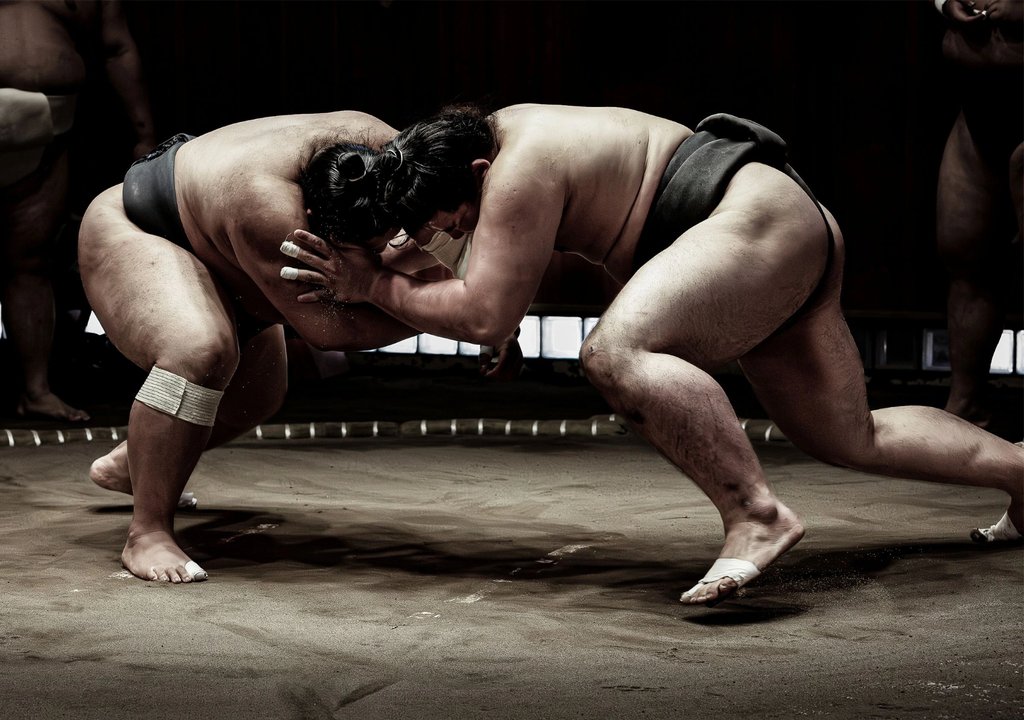Sumo wrestling experience show near Shinsekai