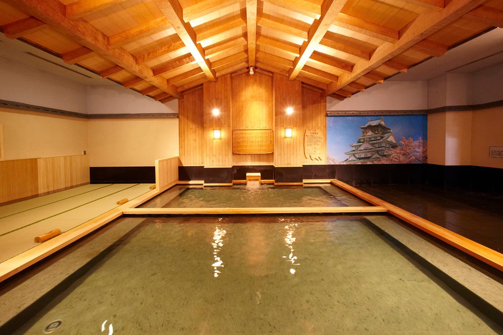 Spa World hot spring complex in Shinsekai