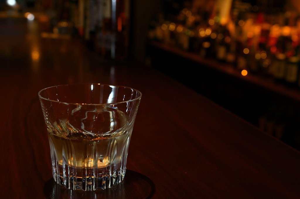 Making reservations at best bars in Osaka