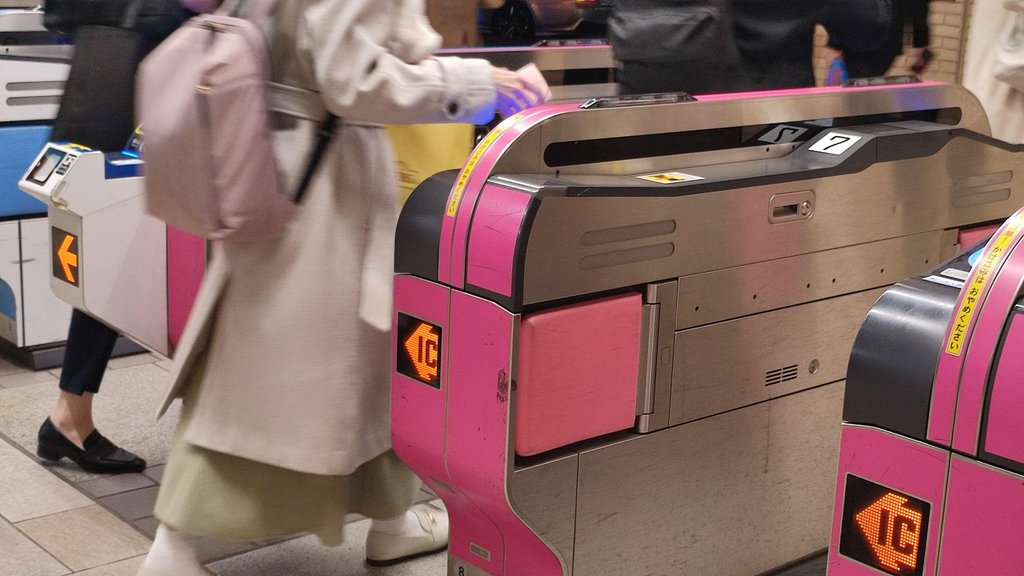 Cashless payment options credit cards in Osaka