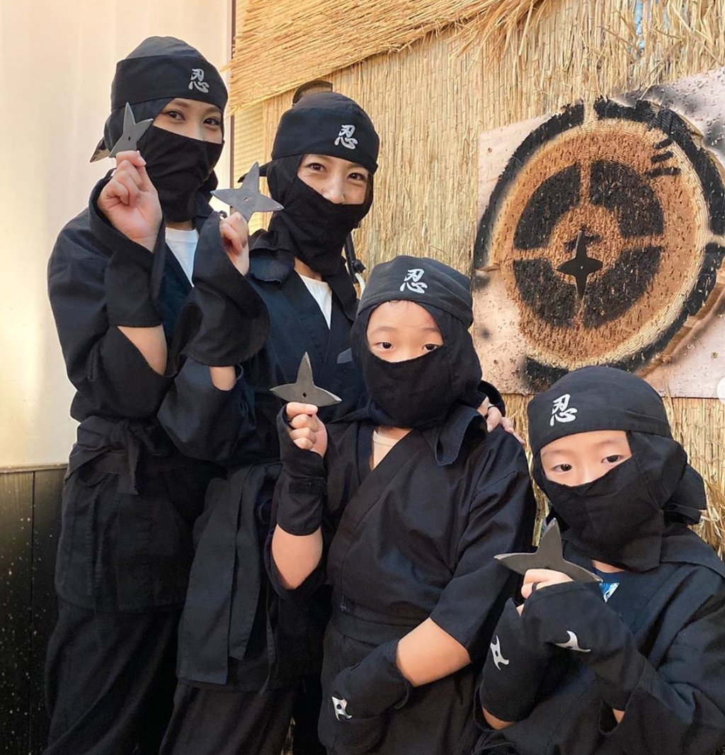 Ninja costume experience in Dotonbori Osaka