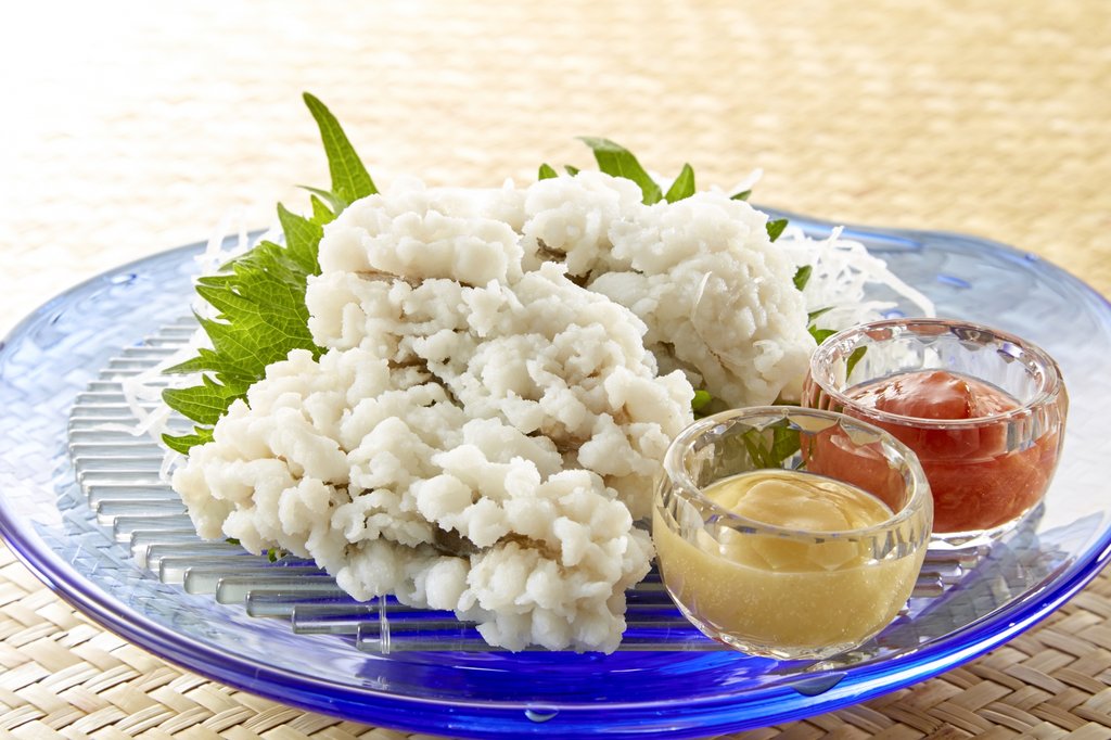 Seasonal specialty dishes in Osaka