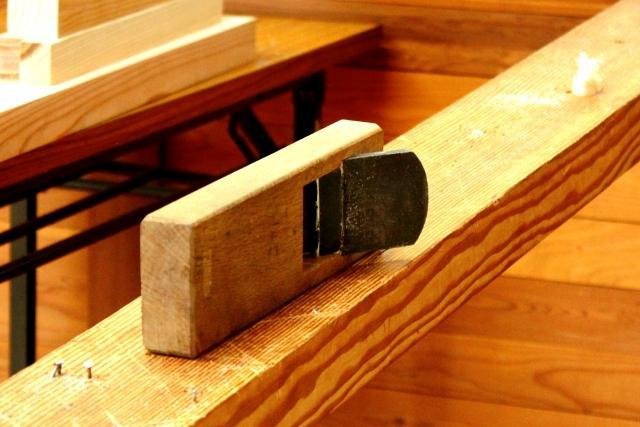 Shaping chopsticks with Japanese plane and sandpaper