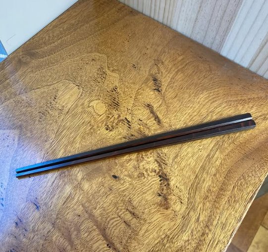 Shikkousha lacquerware chopstick workshop with makie decoration