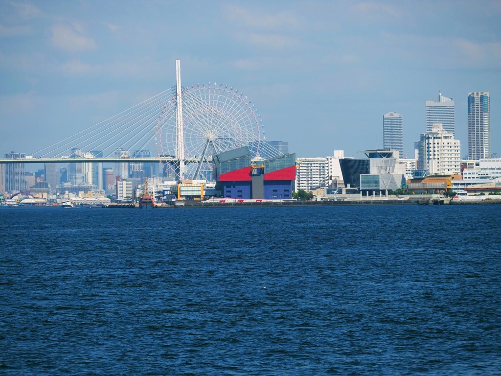 Osaka Bay Area waterfront for families