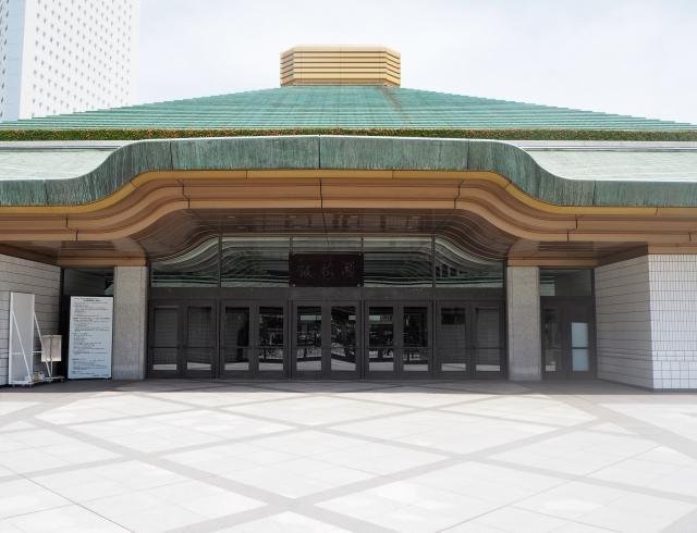 Tokyo sumo tournament daily schedule and timing