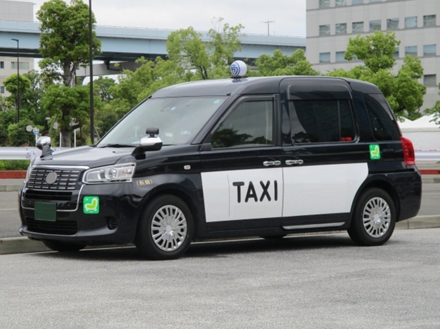 Taxi stand at Kansai Airport