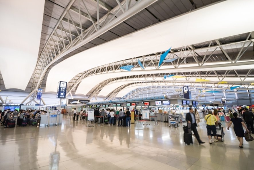 Transportation options from Kansai Airport to Osaka