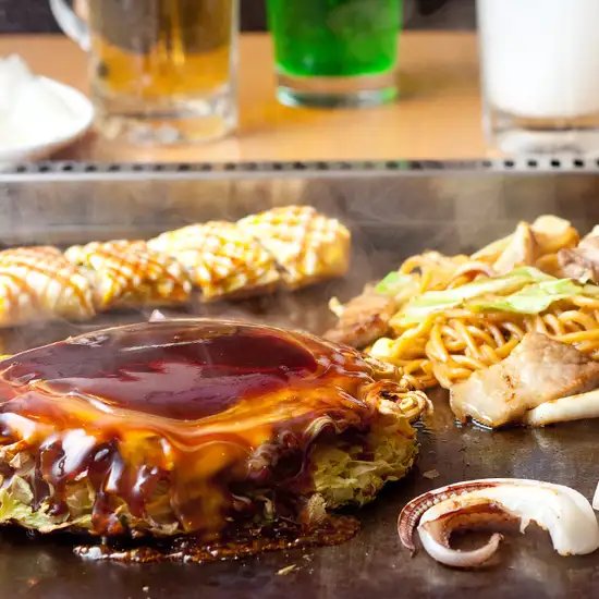 Tsuruhashi Fugetsu okonomiyaki restaurant