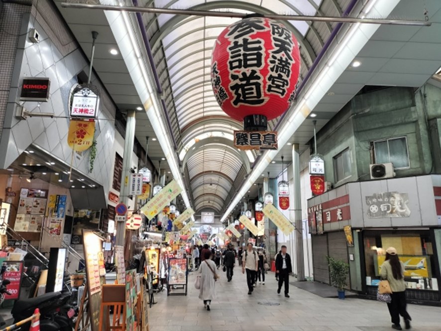 Street food at Tenjinbashisuji shopping street