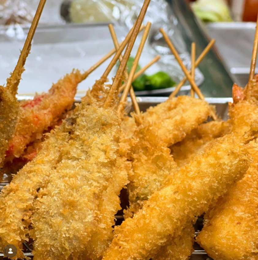 Kushikatsu skewers at Shichifukujin restaurant