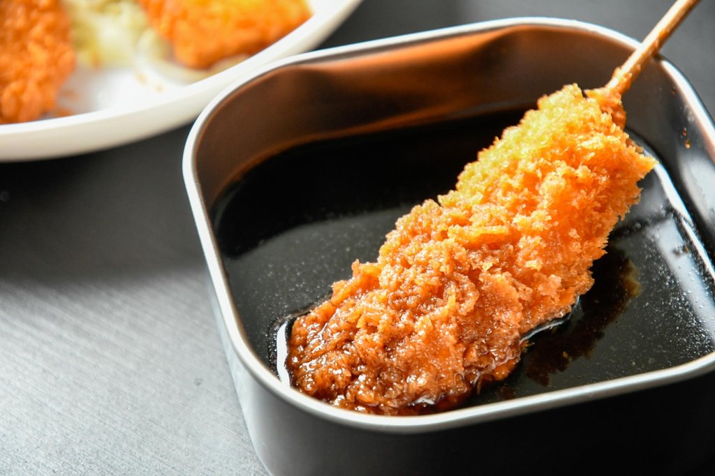 Kushikatsu at Yaekatsu in Janjan Yokocho