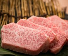 Wagyu beef cuts grilling at Yakiniku Rikimaru