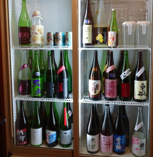 Sake selection at Nihonshu to Watashi