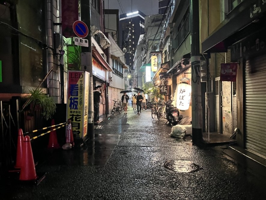 Interior of an izakaya in Ura Namba