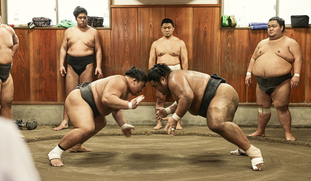 Isegahama Stable with chair seating