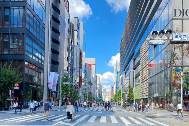 Ginza shopping district near Hirakuza