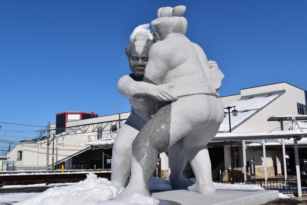 Alternative sumo experience outside of honbasho tournaments