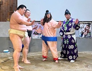 Yokozuna Tonkatsu Dosukoi Tanaka booking page